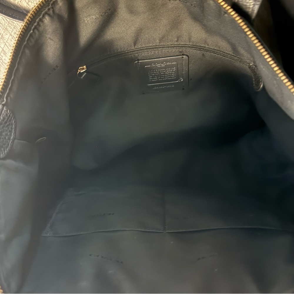 Coach Taylor Tote Light Gold/Black Pebble Leather Zip Top Closure Purse - Picture 14 of 14